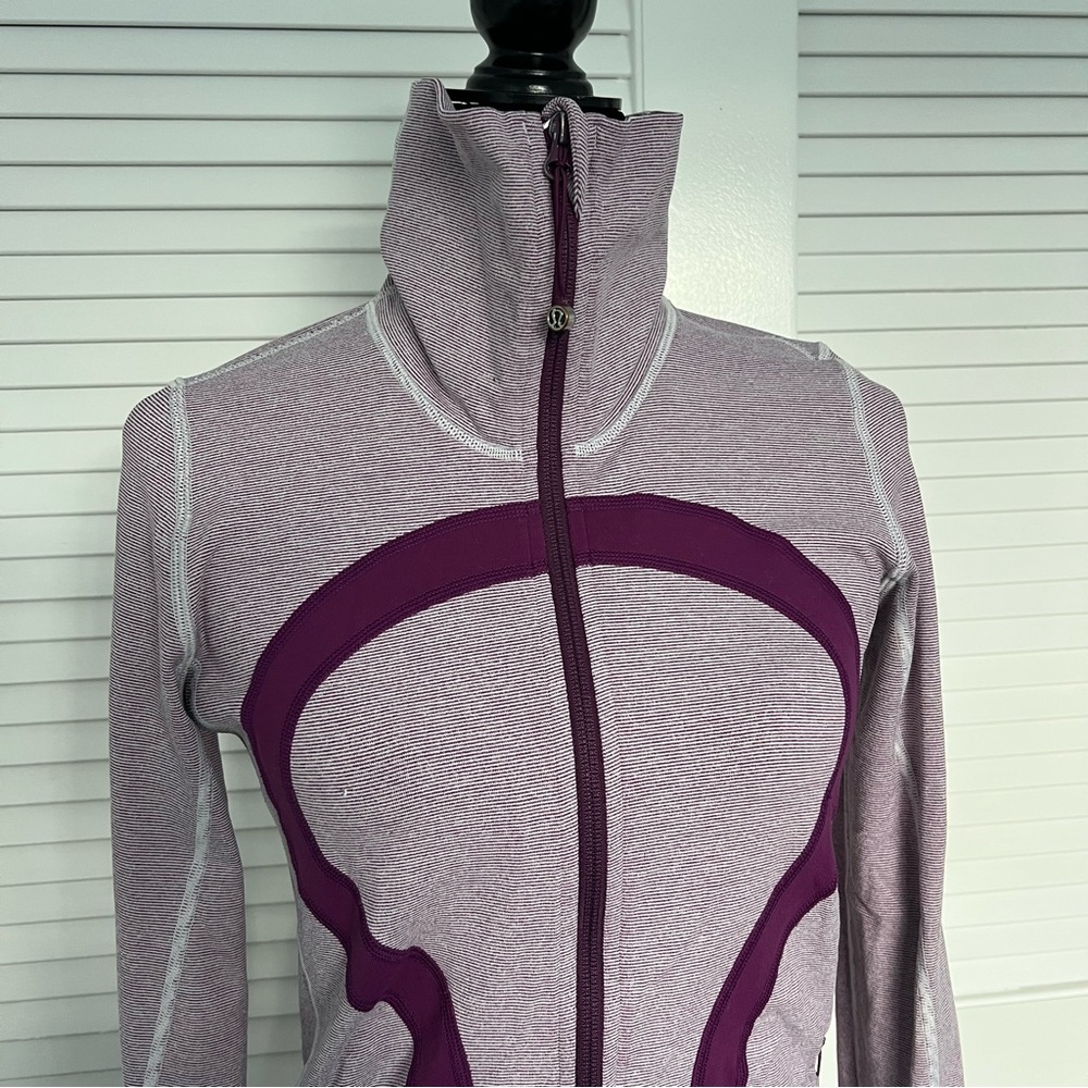 Lululemon Stride Jacket Purple Dewberry Microstripe Womens Zip Up Sweater Sz 6 - Picture 4 of 15